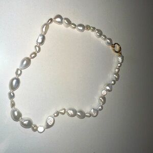 New Pearls Necklace